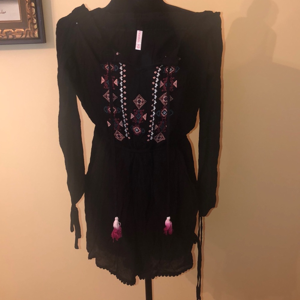 Boho romper. Size Small